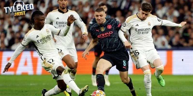 Nhận định Napoli vs Hellas Verona