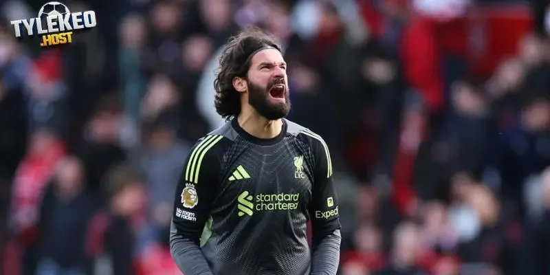 Juventus chiêu mộ Alisson và Vicario, Essugo trở lại Chelsea