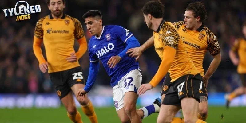 Hull City vs Ipswich Town đang chơi không tốt