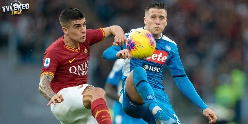 Napoli tiếp AS Roma ở vòng 8